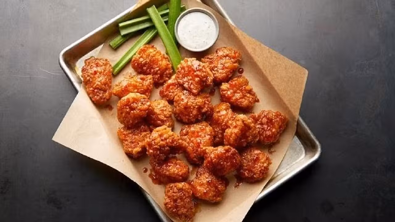 Eten - Buffalo Wild Wings - Gateway, Brooklyn, NY