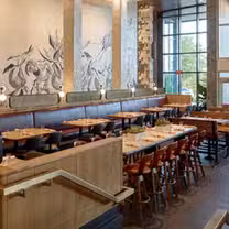 A photo of Earls Kitchen + Bar - Mall at Millenia restaurant