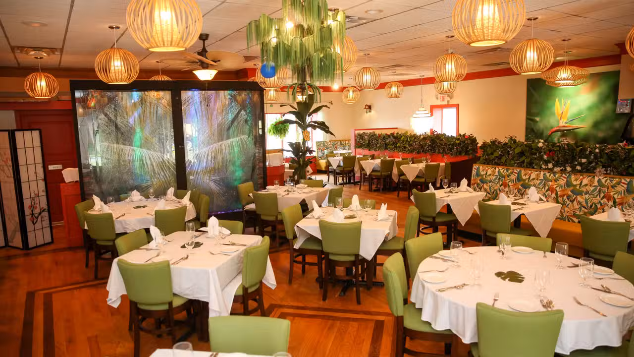Interior - Monsun Fine Indian Cuisine, River Edge, NJ