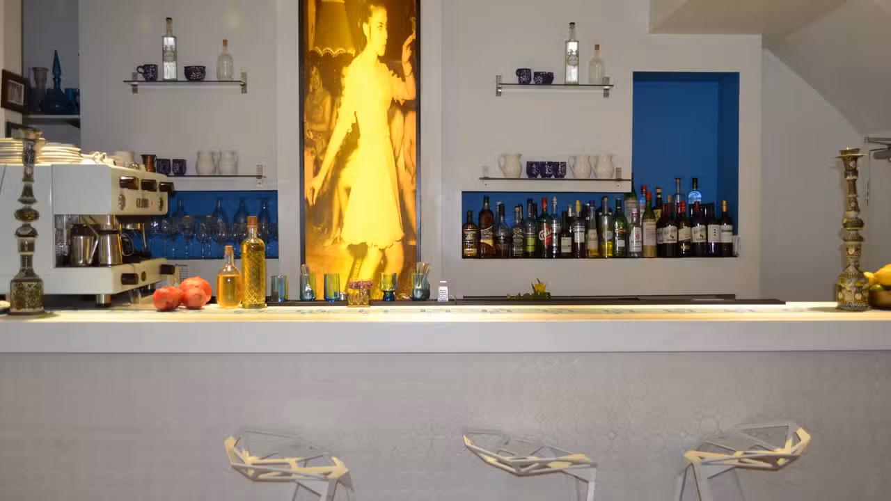 Interior - Banu Restaurant, Toronto, ON