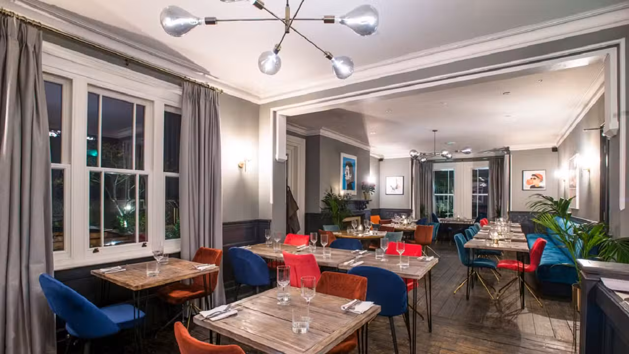 Binnenkant - Afternoon Tea at Duxford Lodge Hotel, Cambridge, Cambridgeshire