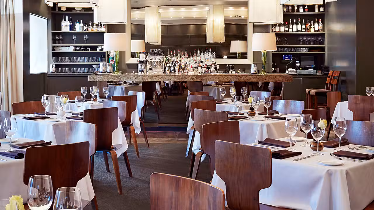 Binnenkant - Salum Restaurant, Dallas, TX