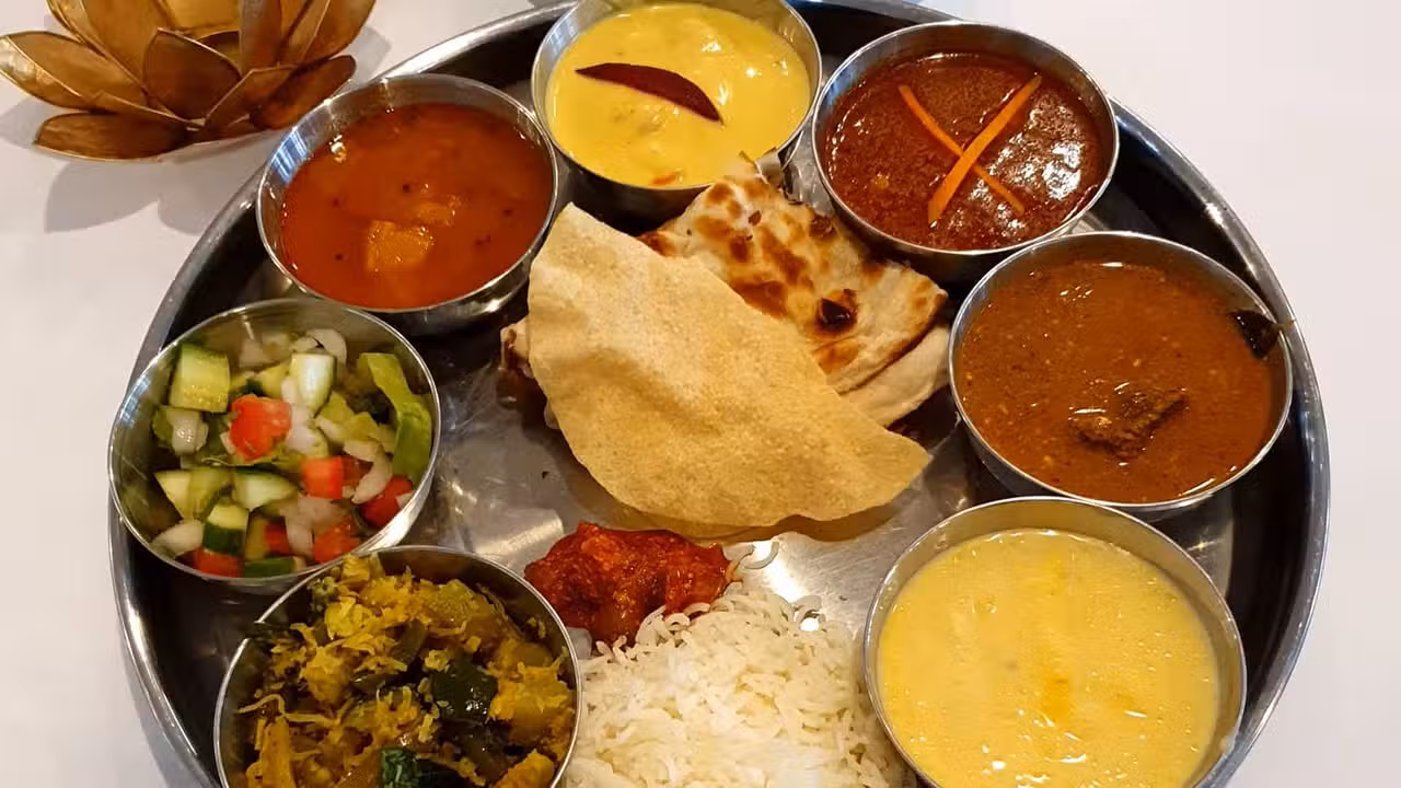 The Roy cafe and indian dining, Collaroy, AU-NSW