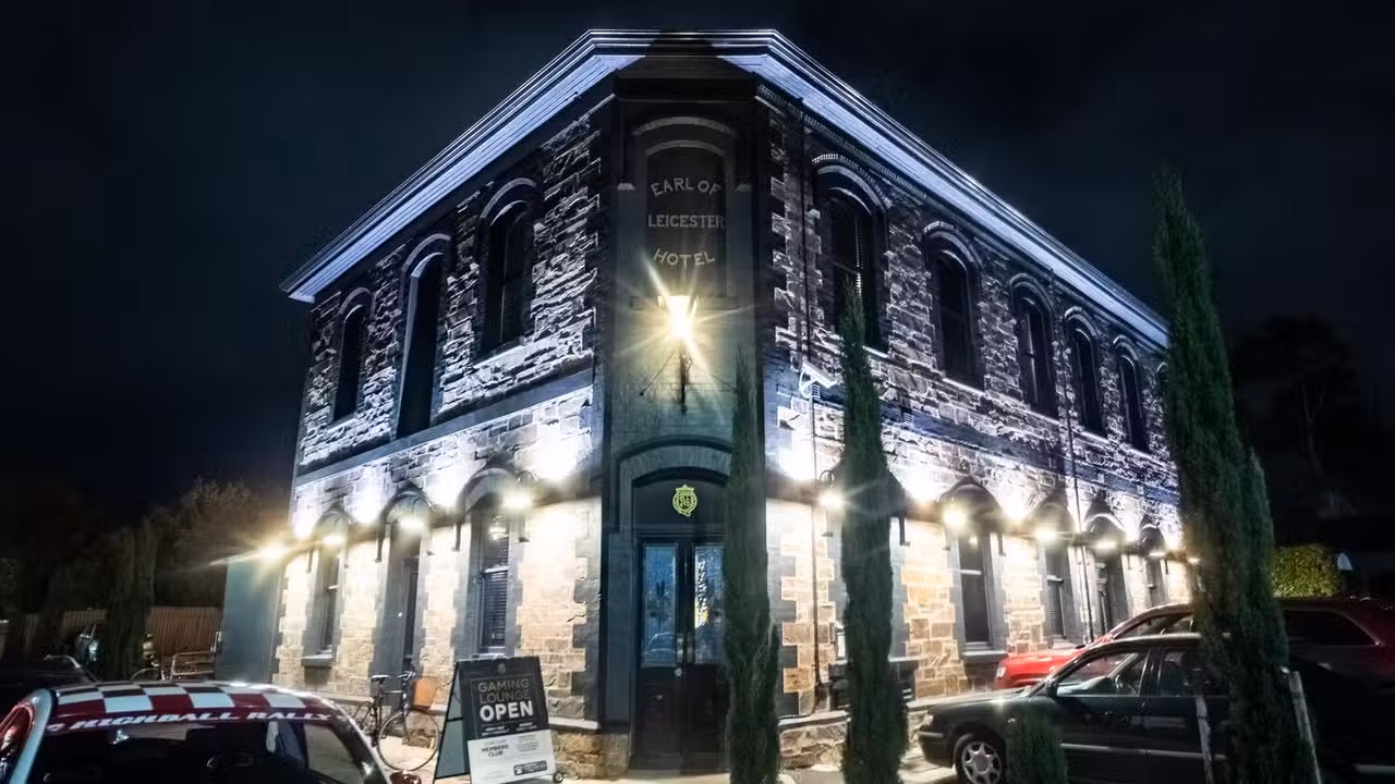 Exterior - Earl of Leicester Hotel, Parkside, AU-SA