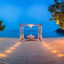 A photo of Romantic Beachfront Dining restaurant
