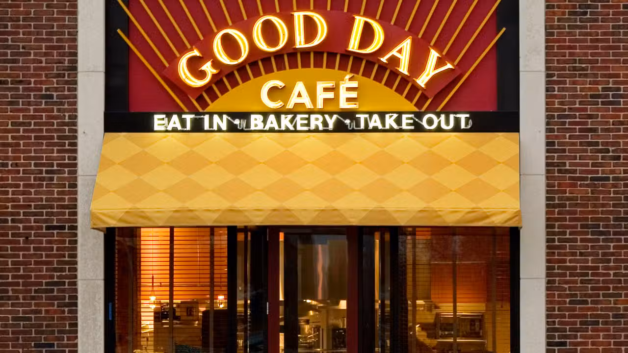 Buitenkant - Good Day Cafe, Golden Valley, MN