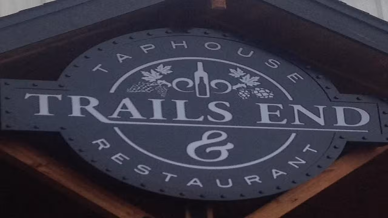 Trails End Taphouse & Restaurant - Snohomish, Snohomish, WA
