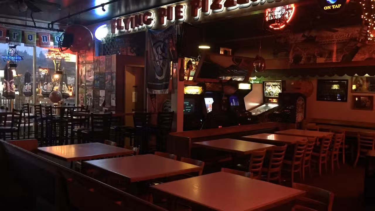 Flying Pie Pizzeria, Issaquah, WA
