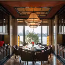 A photo of 8 restaurant