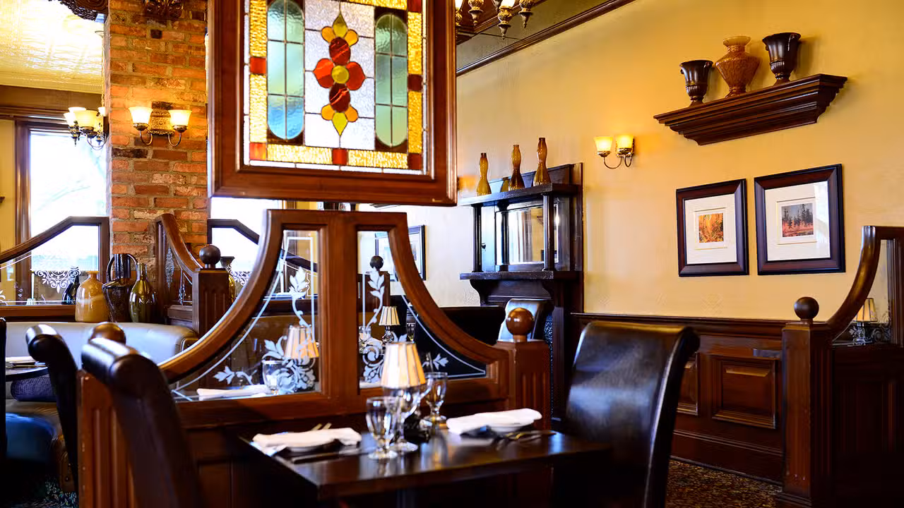 Interior - The Parlour Inn, Stratford, ON