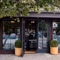 Una foto del restaurante The Village Bakery and Cafe