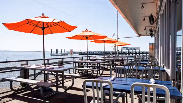 A photo of Fleet Landing Restaurant & Raw Bar restaurant