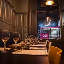 A photo of Pizza on the Square restaurant