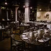 Una foto del restaurante Georgio's Cafe International - Downtown
