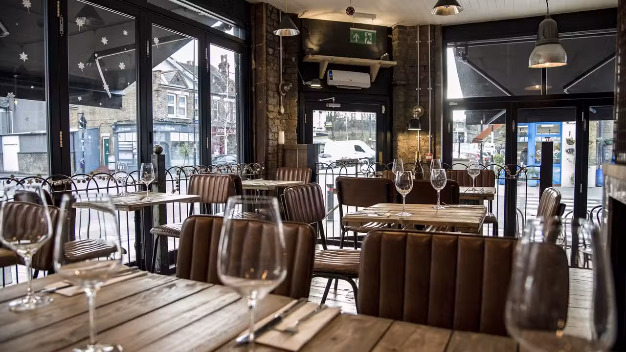 Interior - Sapore Vero - Hither Green, London, 