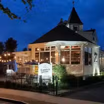 Una foto del restaurante Founders House Pub & Patio