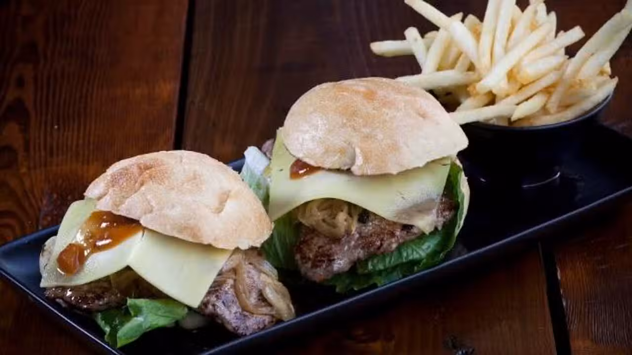 Raffaels Cafe, Bar & Grill, Melbourne, VIC