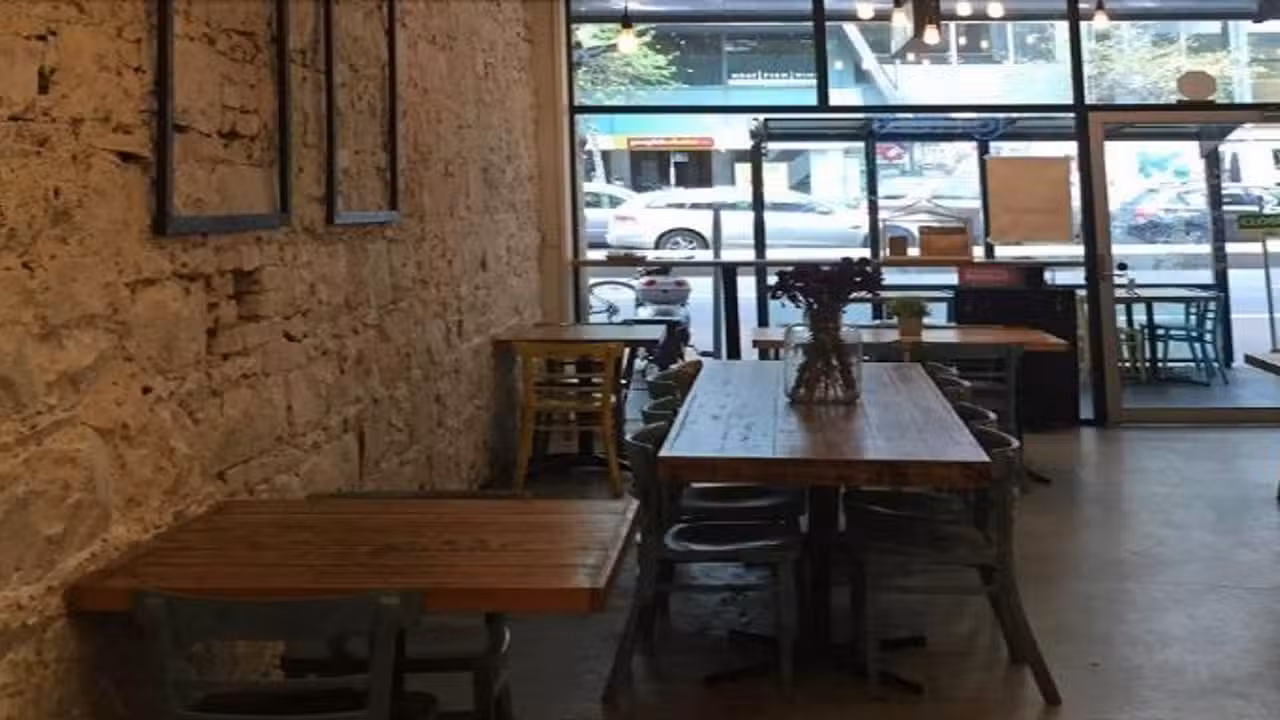 @t ease - easy thai, Melbourne, VIC