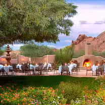 A photo of Lon's at The Hermosa restaurant