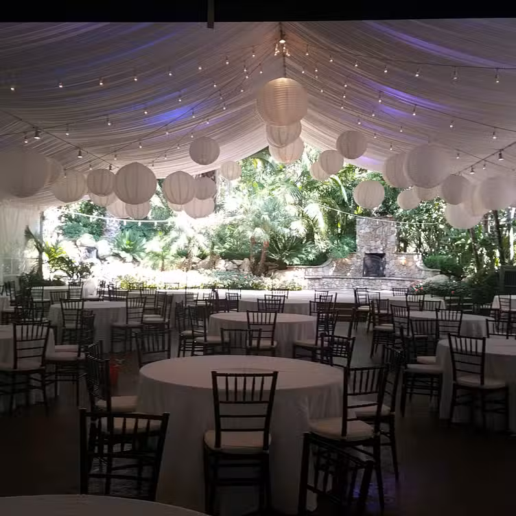 Interior - The Veranda Restaurant, Fallbrook, CA