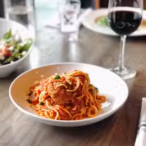 Una foto del restaurante Ambrosia - Broad Ripple