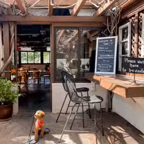 A photo of Fume Bistro & Bar restaurant