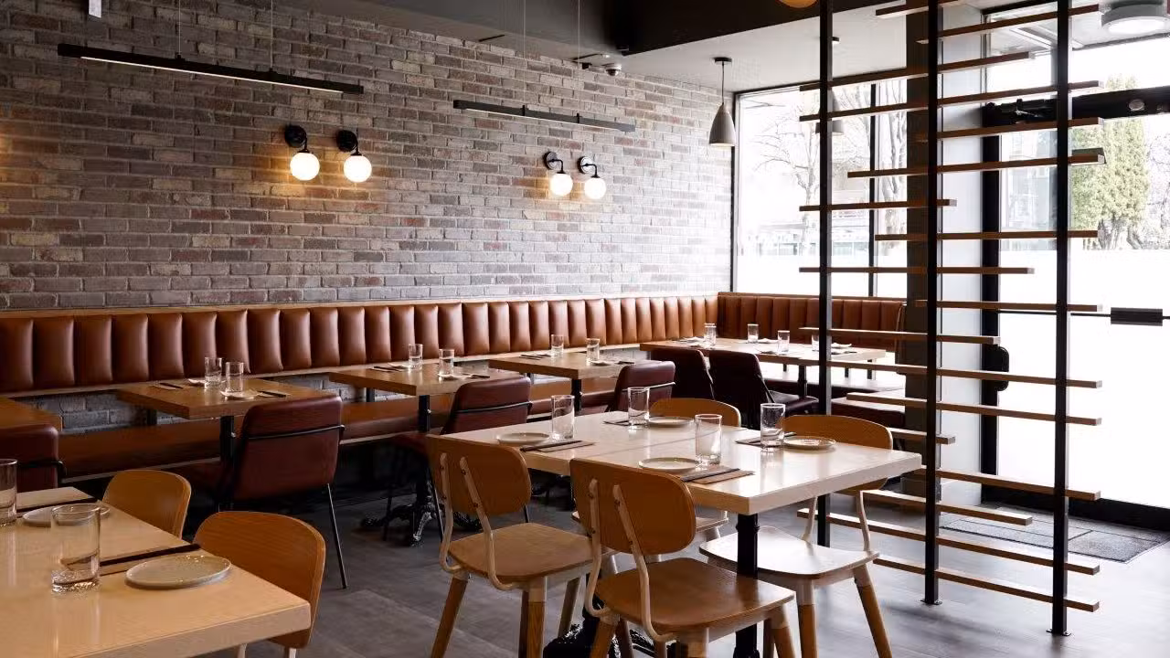 Interior - Restaurant Yugo, Vancouver, BC