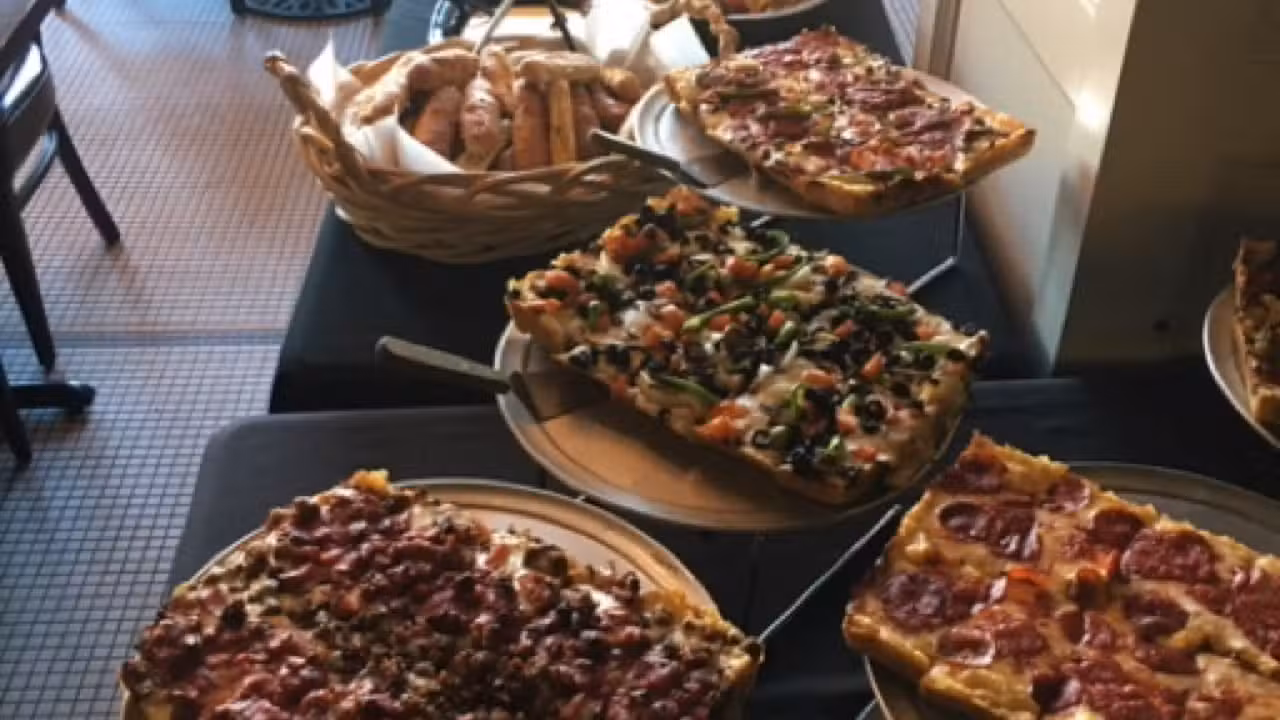 Shield's Restaurant Bar Pizzeria MI Detroit
