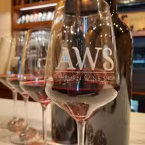 Una foto del restaurante Ashburn Wine Shop & Wine Bar