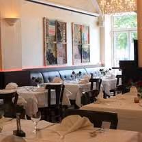 A photo of Tarantino's restaurant