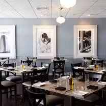 A photo of Liv's Oyster Bar restaurant