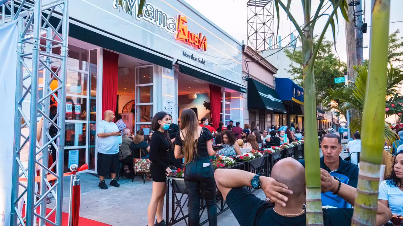 外観 - Mama Sushi - Bronx NY Bronx