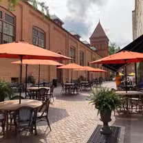 Una foto del restaurante C'est La Vie