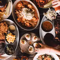 A photo of Gus's BBQ - South Pasadena restaurant