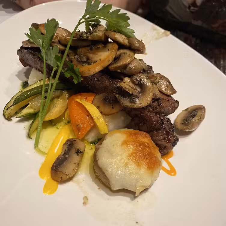 食物 - Sandstone Grillhouse，ONNiagara Falls