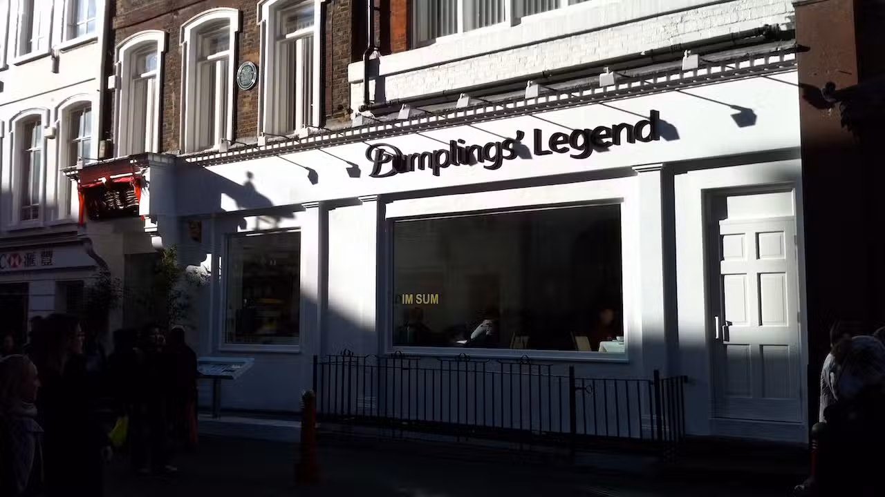 Buitenkant - Dumplings' Legend, London, 