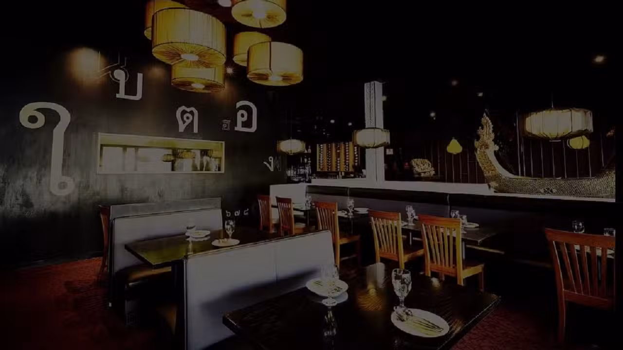 Interior - Bai Tong Restaurant - Tukwila, Seattle, WA