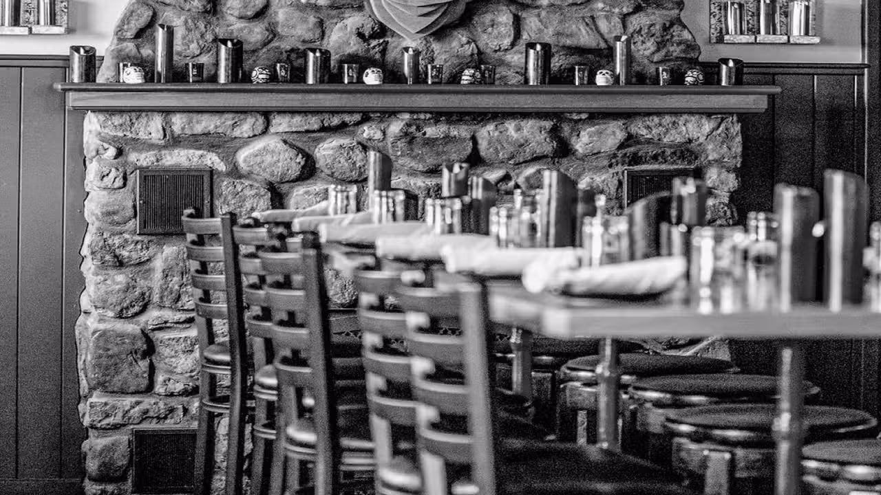 Binnenkant - Toro Loco, Farmington, CT