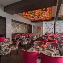 A photo of Bloom & Bee restaurant