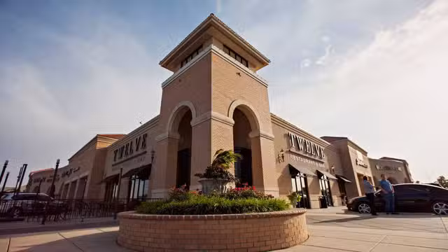 A photo of Twelve Restaurant & Bar restaurant