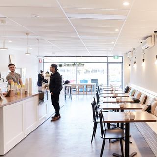 Lorna Cafe