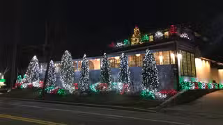 A photo of Tutta Bella restaurant