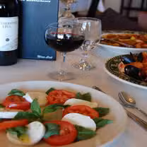 A photo of RoccoVino's - Harwood Heights restaurant