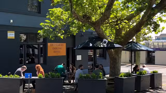 A photo of Sir Charles Darling Hotel restaurant