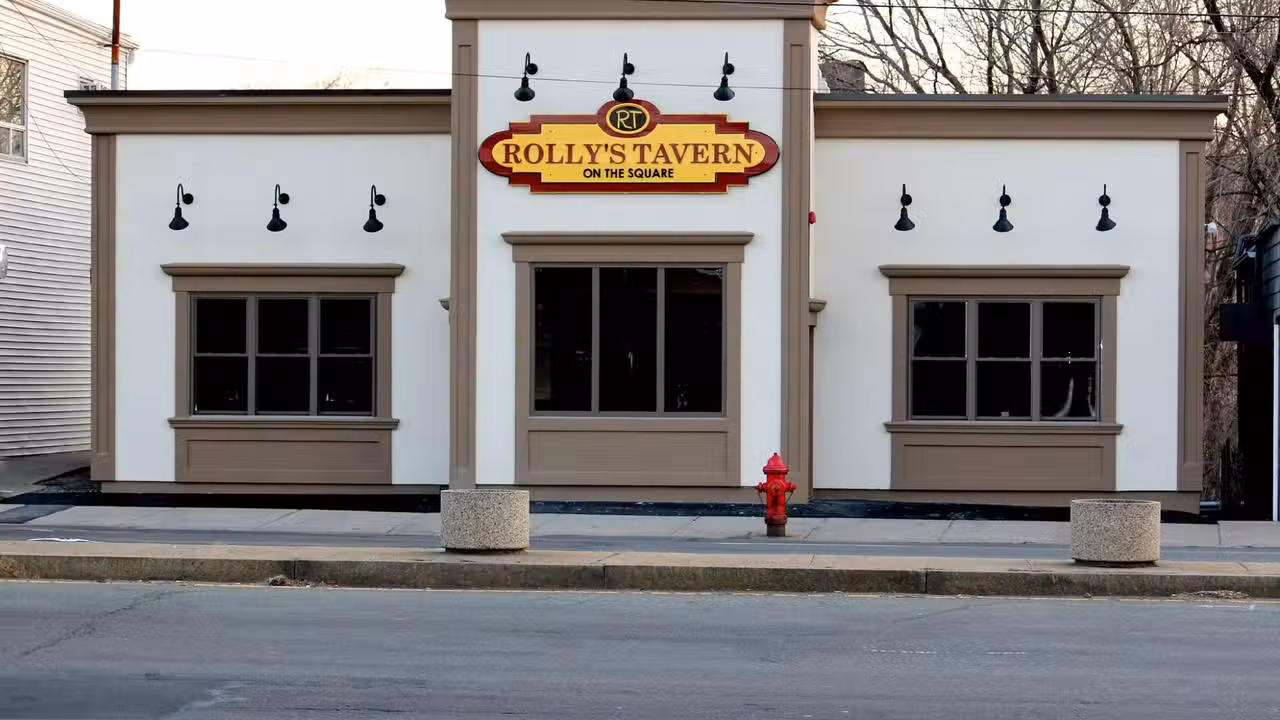 Rolly's Tavern On The Square, Lynn, MA