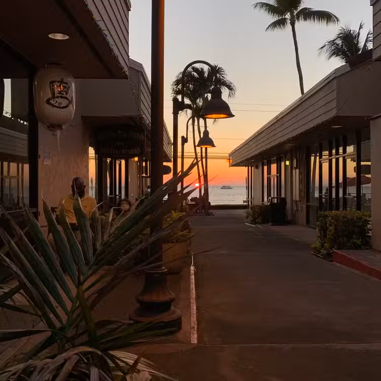 Buitenkant - Sushi Shiono - Kailua Kona, Kailua-Kona, HI