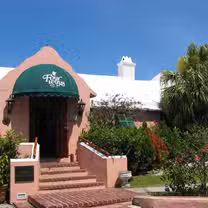 Una foto del restaurante Fourways Inn Restaurant