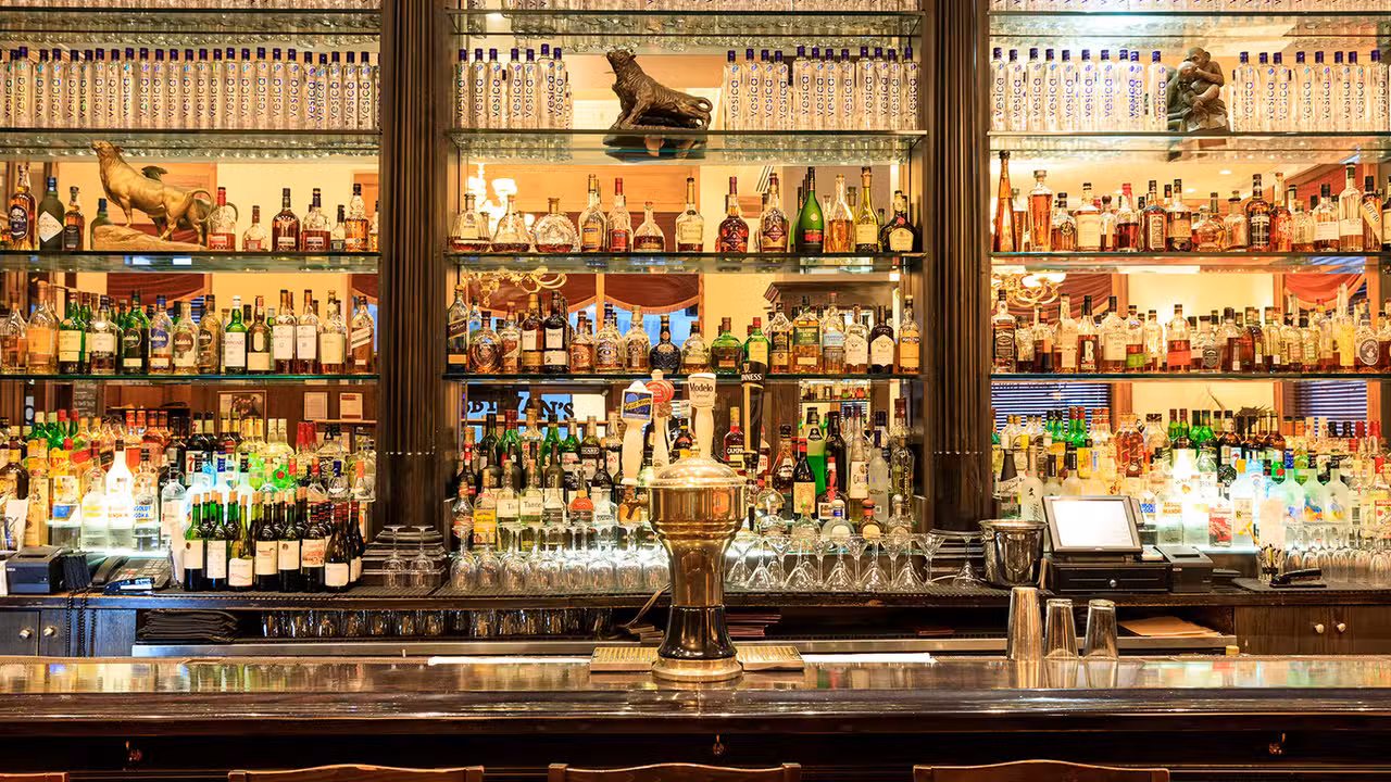 Interior - Bobby Van's Steakhouse - Broad Street, New York, NY
