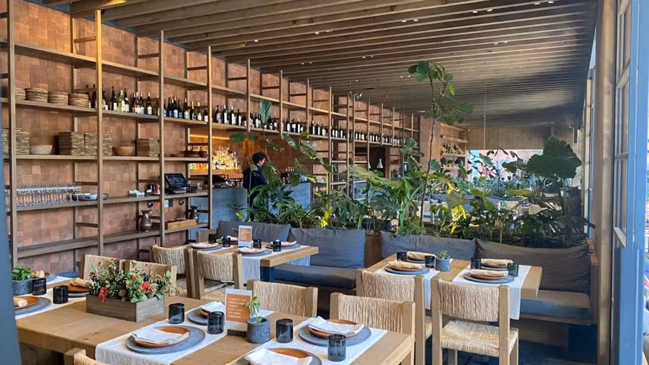 Binnenkant - Aromas Delicias Cotidianas - Bosques, Ciudad de Mexico, CDMX