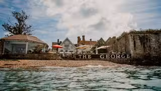 Foto von The George Hotel & Beach Club Restaurant